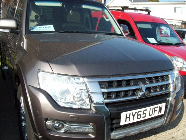 Mitsubishi Shogun LWB S93