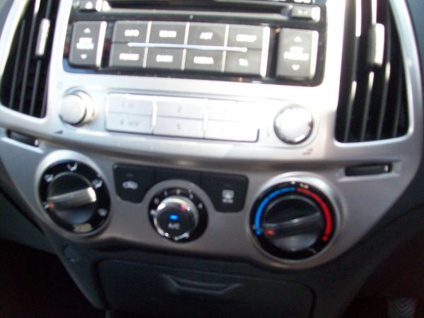 Hyundai I20 Active - Image 11