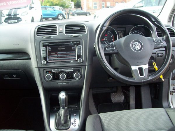 VW Golf 1400 TSI DSG - Image 12
