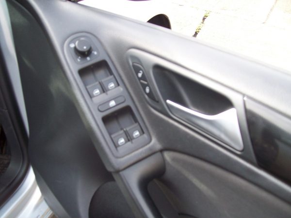 VW Golf 1400 TSI DSG - Image 10